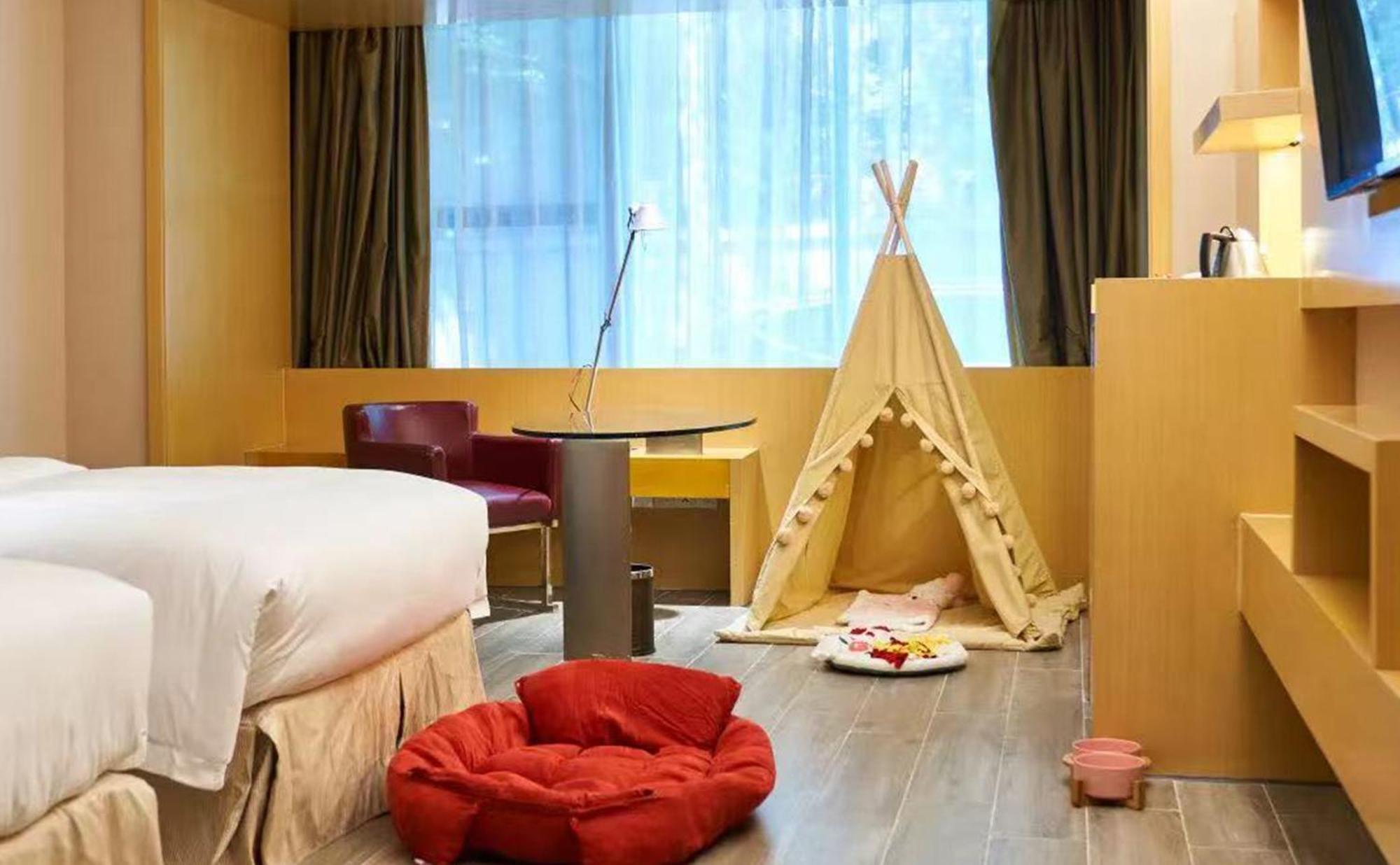 Hilton Science City, Free Shuttle Bus During Fair Guangzhou